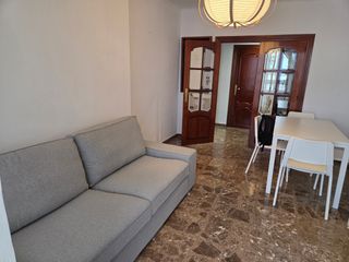 Rent Flat in Pasaje aránzazu 4. Piso 4 estudiantes, zona martinez maldonado, al 15 minutos del c