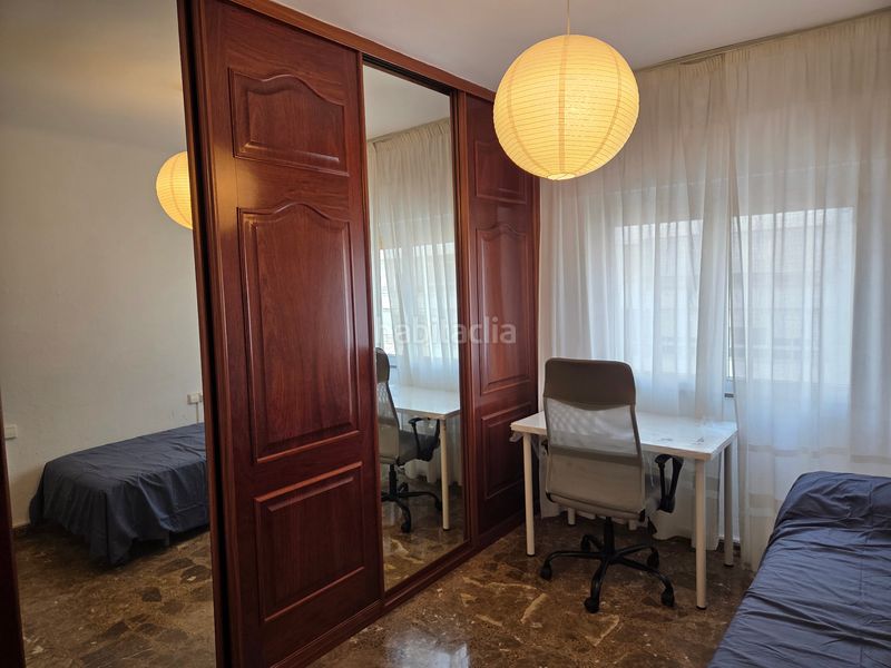 Foto 9d03e26c-dfa0-4128-adfe-154188815ddc. Rent flat in pasaje aránzazu 4 in Los Castillejos - La Trinidad Málaga