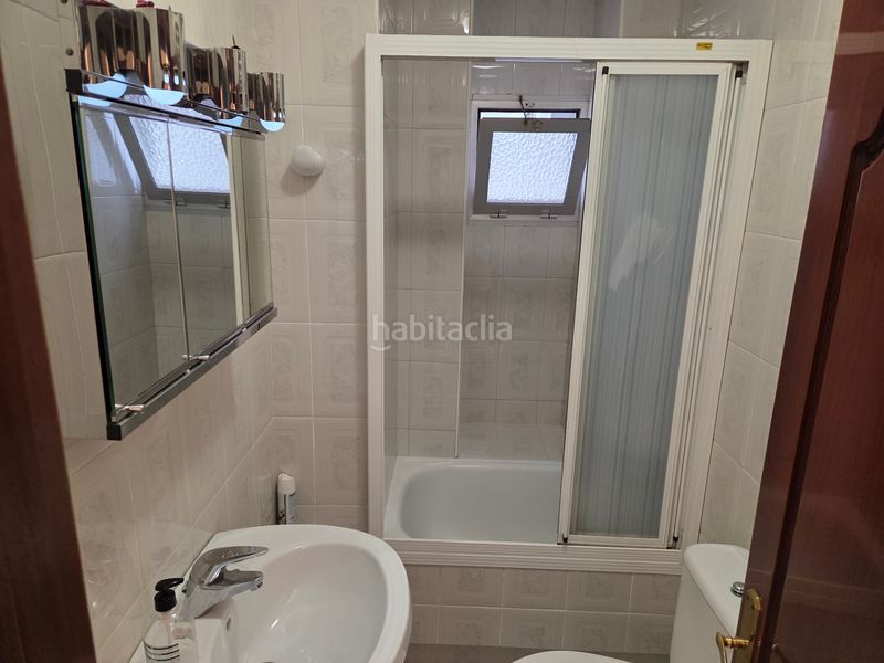 Foto f622d8b0-4905-4a49-acc0-7d7bb9ba36a4. Rent flat in pasaje aránzazu 4 in Los Castillejos - La Trinidad Málaga