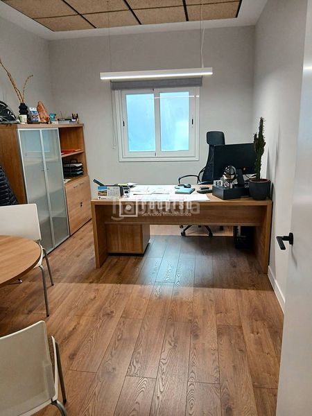Foto f1185f3d-e076-4c31-8d2b-bab6ba818848. Local comercial a Humanes de Madrid