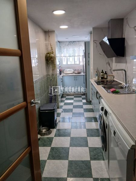 Foto 44654e67-1b82-4047-8d48-d384ecc71483. Etagenwohnung mit heizung in Humanes de Madrid