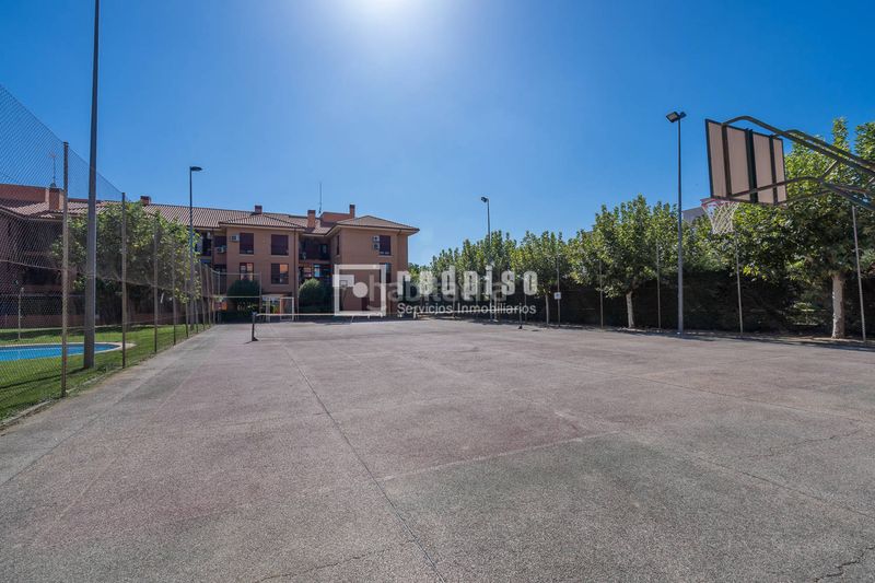 Foto bac63419-e55d-4427-9b9b-336510bc918a. Pis amb calefacció aparcament a Humanes de Madrid