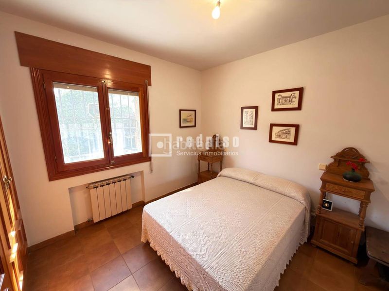 Foto a729760f-288f-4ba5-b86c-27a661954727. Xalet amb calefacció aparcament a Mojadillas-Parque de las Infantas-El Paraiso Valdemorillo