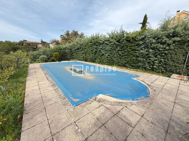 Foto 45e2a63f-450e-450b-b460-8321281b87c3. Xalet amb calefacció aparcament piscina a Cerro Alarcón Valdemorillo