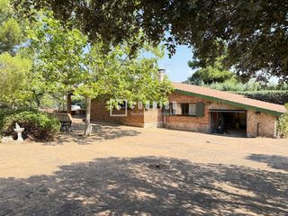 Chalet in Mojadillas-Parque de las Infantas-El Paraiso