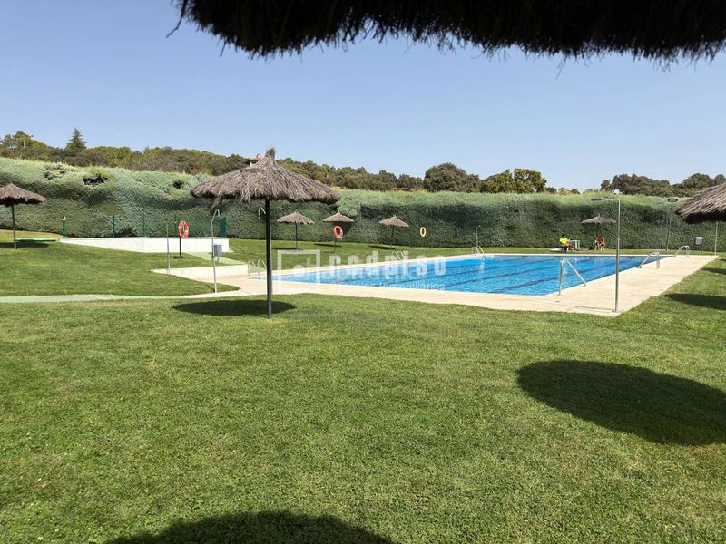 Foto 7ec54407-2a46-4bb4-a46c-83503f67bec4. Xalet amb calefacció aparcament piscina a Navalagamella