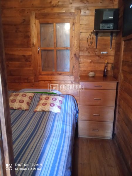 Foto f01a051b-47fc-4ff4-a25a-b26483db3783. Casa amb calefacció a Pizarra