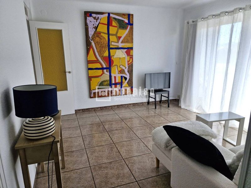 Foto 20809c52-2f1d-4f08-884a-4a24cfcf828f. Rent flat with heating in Martiricos - La Roca - La Rosaleda Málaga