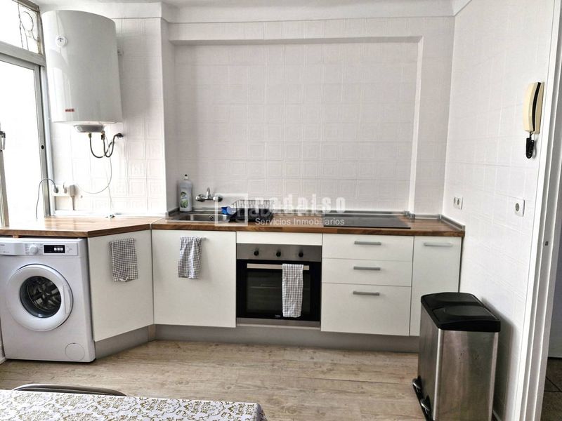 Foto 4c45488c-3a25-4155-a009-64993de2b47f. Rent flat with heating in Martiricos - La Roca - La Rosaleda Málaga