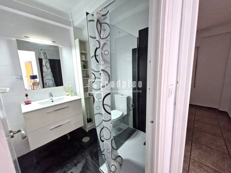 Foto 92c1f50f-372b-4966-aed5-c20b31cdcf50. Rent flat with heating in Martiricos - La Roca - La Rosaleda Málaga