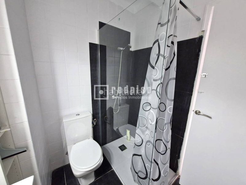 Foto d9834a43-c59f-4a38-8e2f-0102876a1125. Rent flat with heating in Martiricos - La Roca - La Rosaleda Málaga