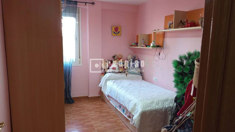 Foto b29ccf21-edec-4fc4-ab42-99839fb66bbe. Rent flat in Los Castillejos - La Trinidad Málaga