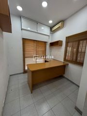 Business premise  De antonio jiménez ruiz. Local con posibilidad de cambio de uso