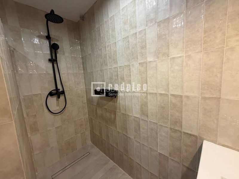 Foto 0af6bb56-5b64-4c82-ad6b-f34b9dc13012. Rent studio with heating in La Trinidad Málaga