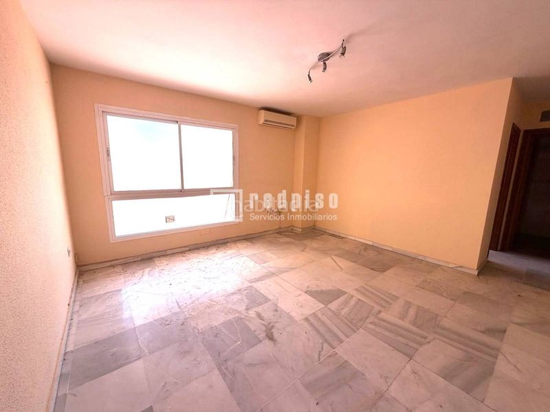 Foto e0d44a53-5a0d-417b-a3b9-4ef75ff101d7. Pis amb calefacció a La Trinidad Málaga
