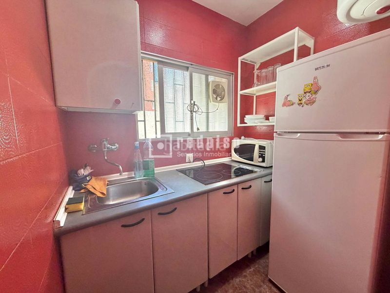 Foto 14542271-8354-4d58-b9dd-eb78741fc1ea. Casa amb aparcament a La Trinidad Málaga