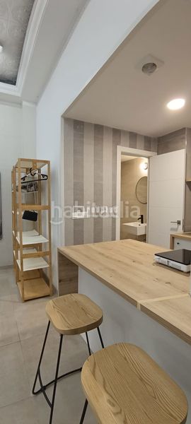 Foto f8d9fc26-ff80-43d2-a630-fdbbce3b02fc. Estudi a Los Castillejos - La Trinidad Málaga