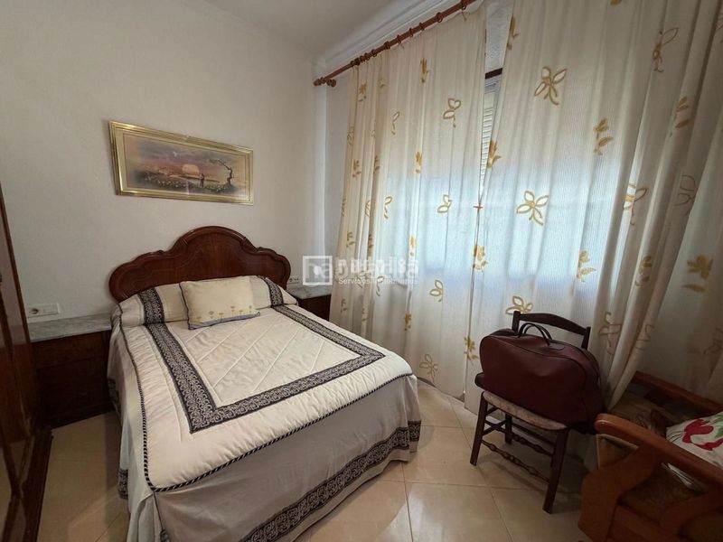 Foto 81a75f7e-0376-4306-ae6e-c4cffe14d9cc. Casa a La Trinidad Málaga