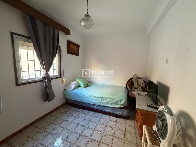 Foto 9d92e9aa-d4ae-4d4f-8af5-6c669e10916f. Casa a La Trinidad Málaga