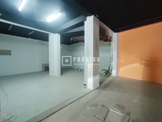 Geschäftsraum in Suárez. Local en venta con cambio de uso