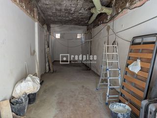 Miete Geschäftsraum in Perchel Norte. Alquiler de local en bruto para adaptar a tu negocio y a tu gust