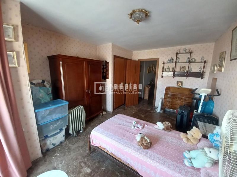 Foto fd5e7f1f-7a3d-4242-badf-288673797569. Pis amb calefacció aparcament a Perchel Norte Málaga