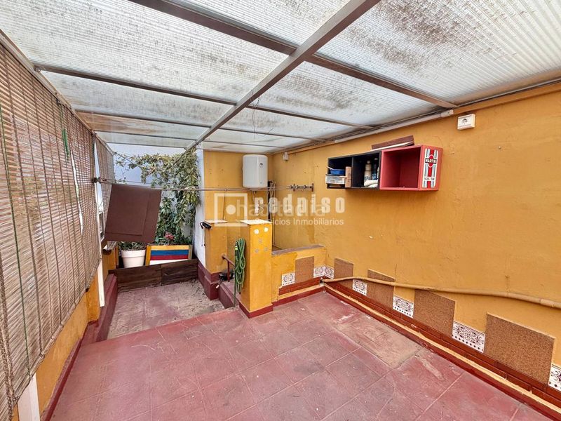 Foto 1755c79b-87a7-410d-a1af-966e8535f515. Casa a Los Castillejos - La Trinidad Málaga