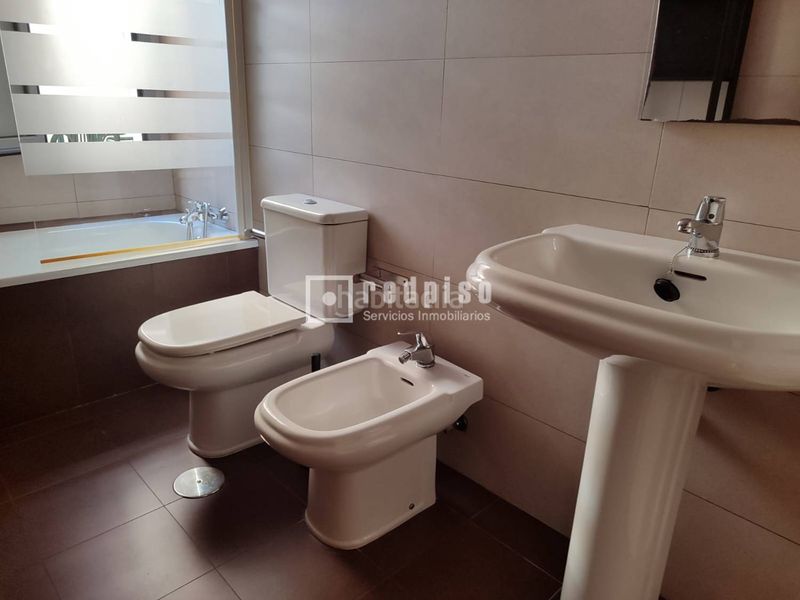 Foto 69fcb5e3-9361-4fa9-8195-d32d04d1a76a. Rent flat in La Florida - Parque Norte Málaga