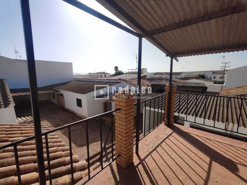 Foto 71e9a6ba-9627-4575-8d15-d00554ee75d2. Casa amb aparcament a Sierra de Yeguas