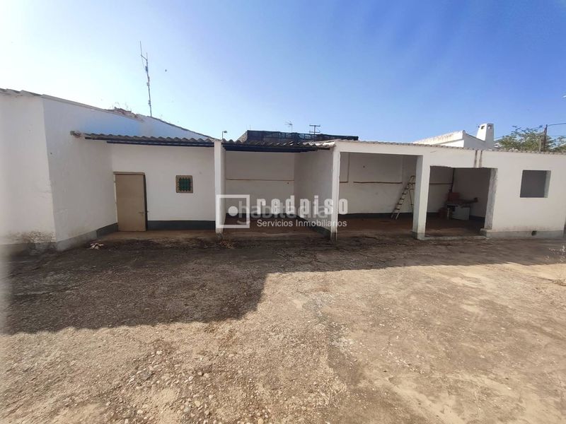 Foto ad46e500-37f9-4e0f-b00b-f2e83a3ee6c9. Casa amb aparcament a Sierra de Yeguas