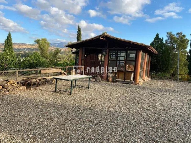 Foto fa7de607-be51-4f44-a589-058b0d92b86f. Casa amb calefacció aparcament piscina a Pizarra