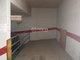 Aparcament cotxe  Juan gomez juanito. Tu espacio seguro en puerta málaga plaza exclusiva