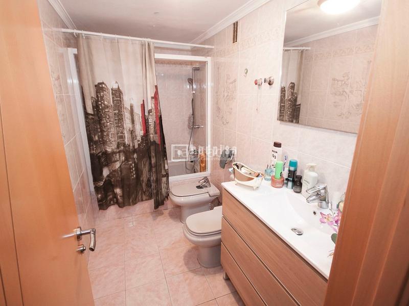 Foto 99b84f6b-2f5f-41e1-bd92-63ba3f05bf58. Piso en Dos Hermanas - Nuevo San Andrés Málaga
