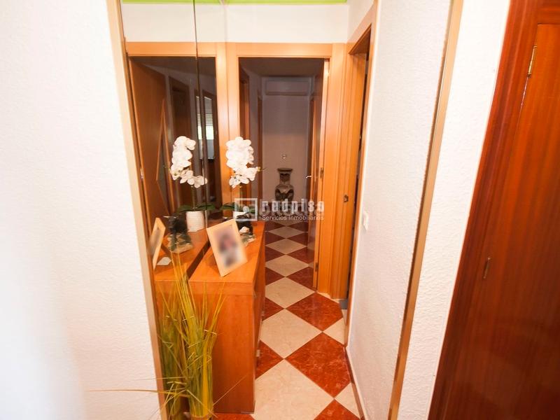 Foto e021ff5c-ede7-4c79-a2fb-439149ab838c. Piso en Dos Hermanas - Nuevo San Andrés Málaga