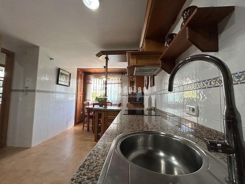 Foto 63d271ef-9aae-4f3e-8e96-2453fc215967. Xalet amb aparcament piscina a Churriana - El Pizarrillo - La Noria - Guadalsol Málaga