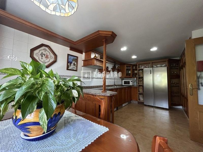 Foto 8ab6006a-ee48-4c37-a354-2130e1b341b4. Xalet amb aparcament piscina a Churriana - El Pizarrillo - La Noria - Guadalsol Málaga