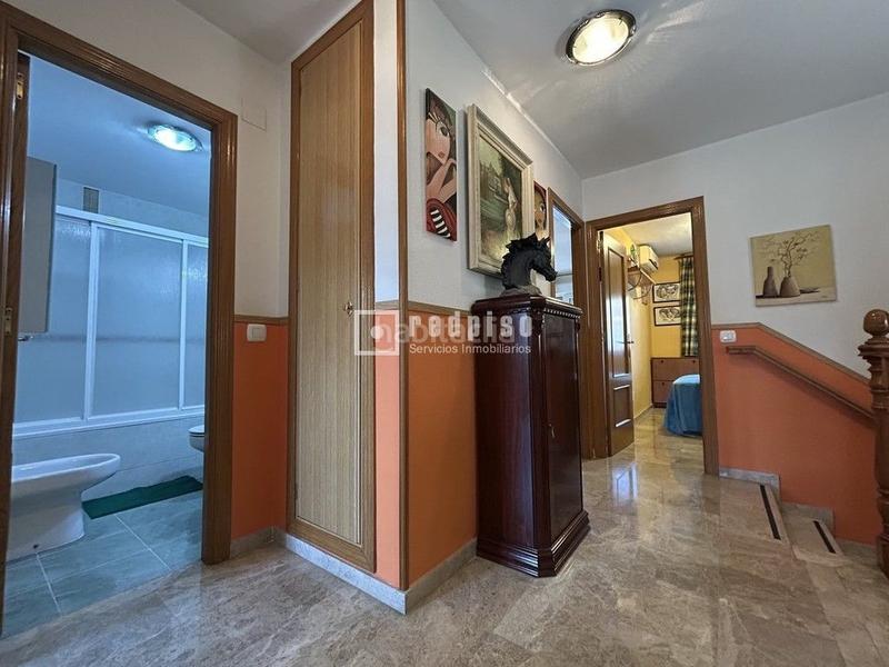 Foto af4b39d8-22eb-4c8a-89b1-97d213935fee. Xalet amb aparcament piscina a Churriana - El Pizarrillo - La Noria - Guadalsol Málaga