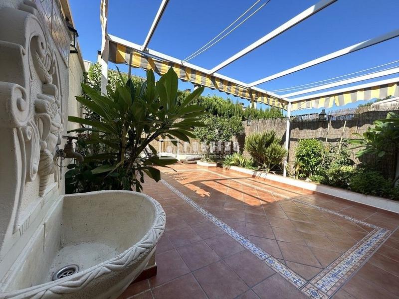 Foto b7341101-c438-4b5c-b725-66490e869cc7. Xalet amb aparcament piscina a Churriana - El Pizarrillo - La Noria - Guadalsol Málaga