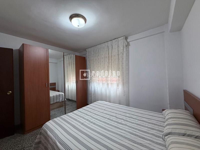 Foto a01569a0-5986-46db-b876-c50dd6661593. Piso gran oportunidad en la luz orientación sur en Málaga