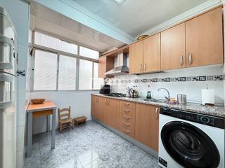 Pis  Eduardo torroja. Gran oportunidad en la luz orientación sur