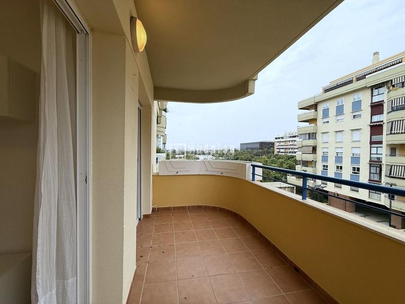 Foto bb7a01c0-8a74-40ee-bede-e3934cc0fdc2. Etagenwohnung mit heizung parking pool in Martín Carpena - Torre del Río Málaga