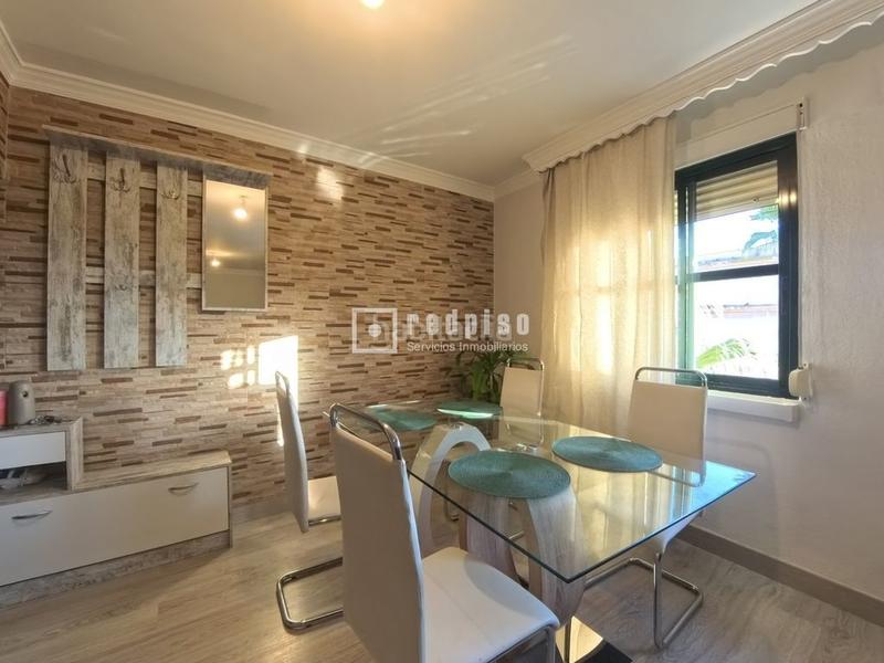 Foto 8642faa0-7a6c-4f6f-ac36-d3d9e8bdfedb. Rent flat with heating in Puerta Blanca Málaga