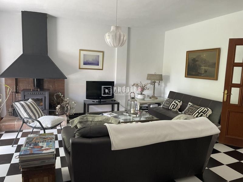 Foto 3b916845-769a-419b-93e4-e0f08c24c088. Lloguer casa a Centro Benalmádena