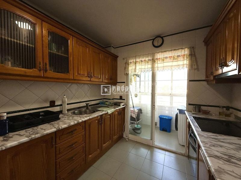 Foto b020dd85-e916-4dc2-b82d-28945221691e. Appartement avec parking piscine dans Puerta Blanca Málaga