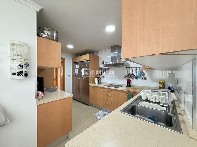 Foto bb2a6674-b7fb-4cb6-90ca-a0d0aac65a69. Appartement avec chauffage parking piscine dans Puerta Blanca Málaga