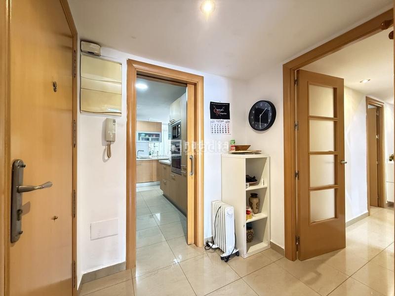 Foto fe3d6638-88aa-42b1-9f31-ef17908130e2. Pis amb calefacció aparcament piscina a Puerta Blanca Málaga