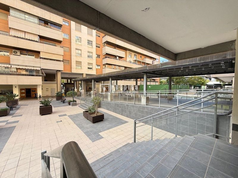 Foto b1d0c1d2-2a83-4284-9449-d3ce247940c5. Pis amb calefacció piscina a Martín Carpena - Torre del Río Málaga