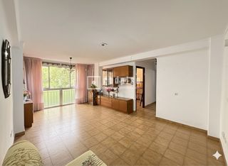 Appartement  Gaucin. Vivienda luminosa en calle gaucín con excelente distribución
