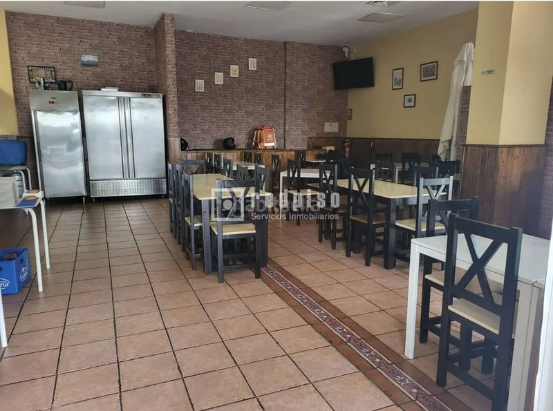 Foto 4a7218ac-2e3d-4db7-977e-bc8c11a65b56. Local comercial a Puerta Blanca Málaga