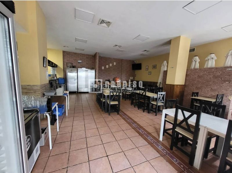 Foto 5babc7c9-9268-47a9-9f02-615734c39d2a. Local comercial a Puerta Blanca Málaga
